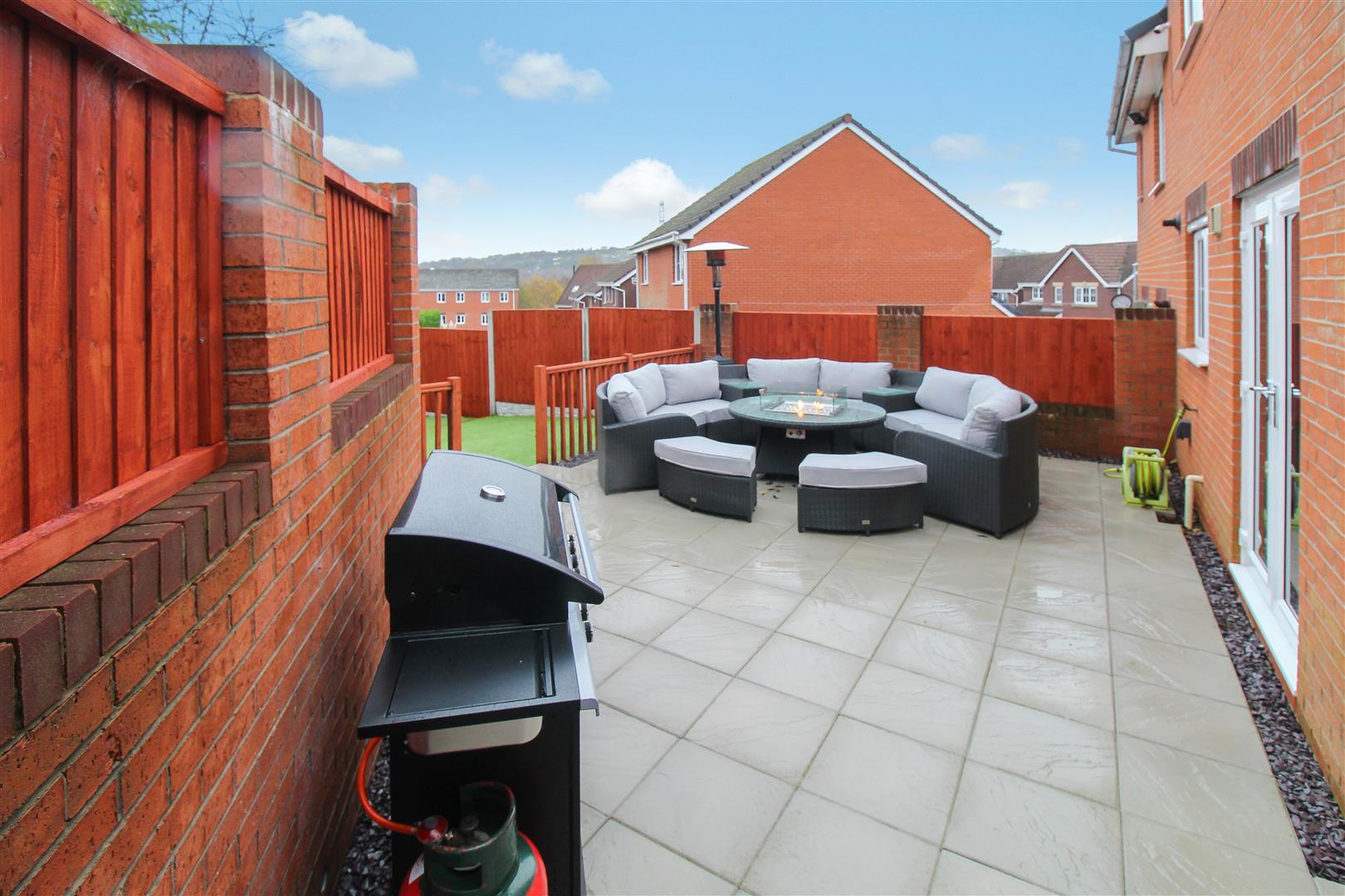 Emerald Way, Milton, Stoke-On-Trent